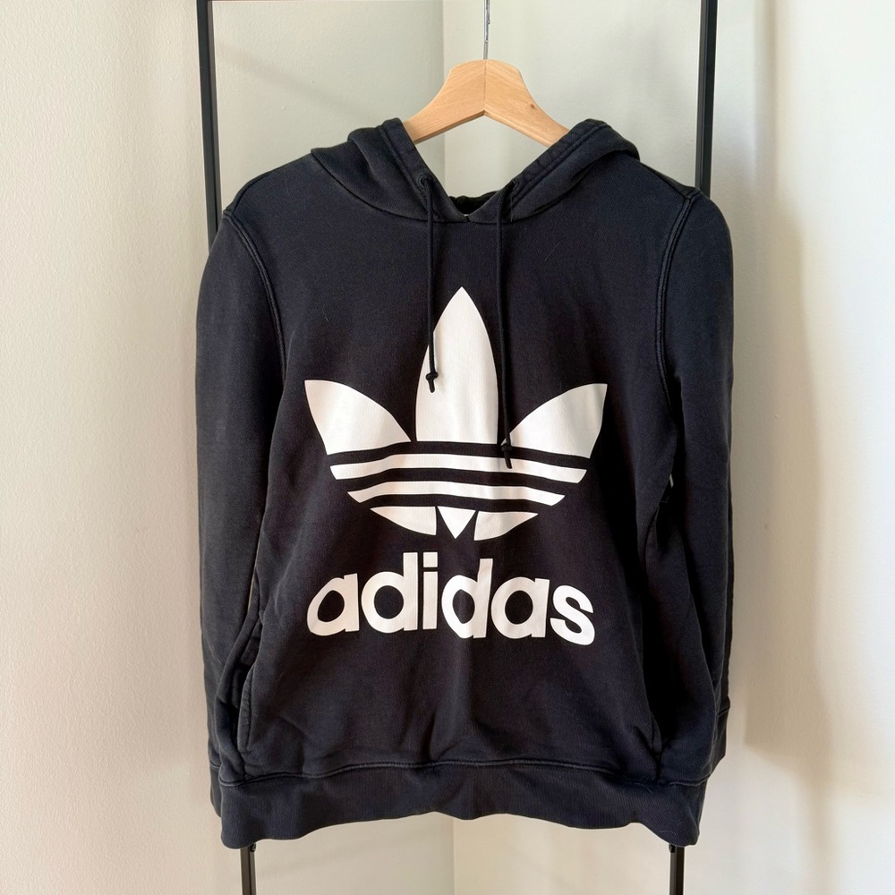 EUC Adidas Originals Women’s Trefoil Hoodie, size M - Picture 2 of 3